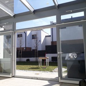 zabudovanie terasy so sklenenou strechou